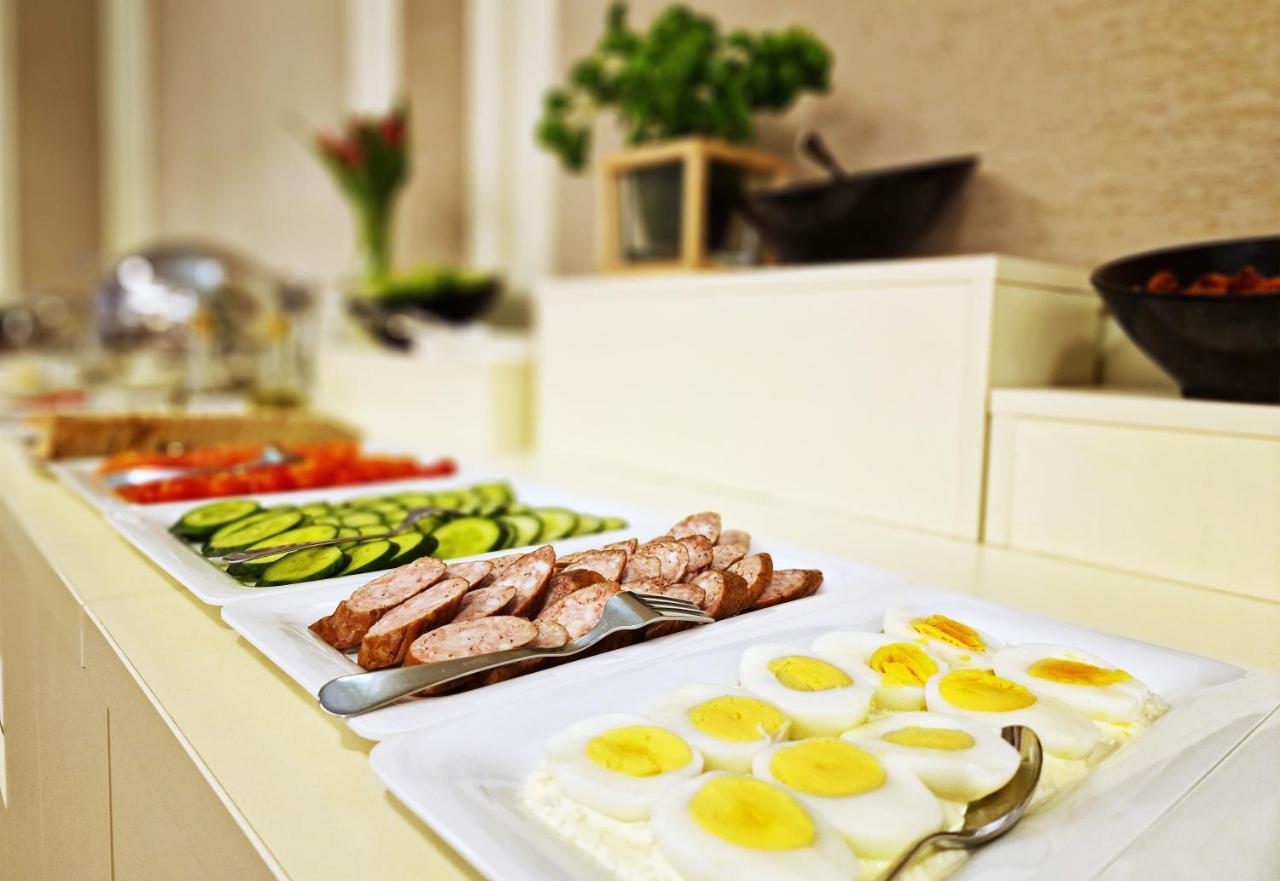 Hotel Prezydencki 4-Star Rzeszow Ngoại thất bức ảnh