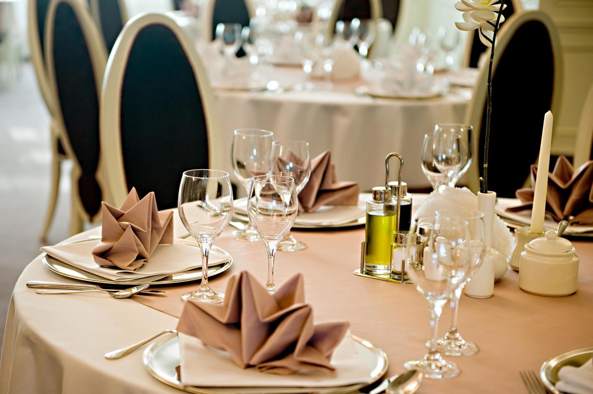 Hotel Prezydencki 4-Star Rzeszow Ngoại thất bức ảnh