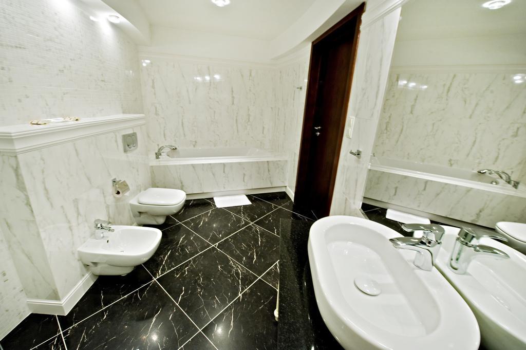 Hotel Prezydencki 4-Star Rzeszow Phòng bức ảnh